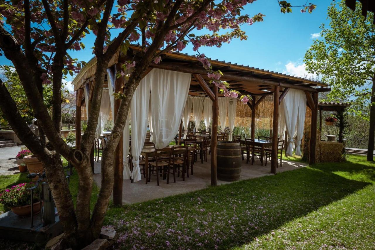 Agriturismo A Casa Di Susanna Santo Stefano del Sole Εξωτερικό φωτογραφία