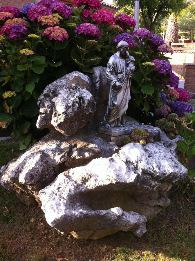 Agriturismo A Casa Di Susanna Santo Stefano del Sole Εξωτερικό φωτογραφία